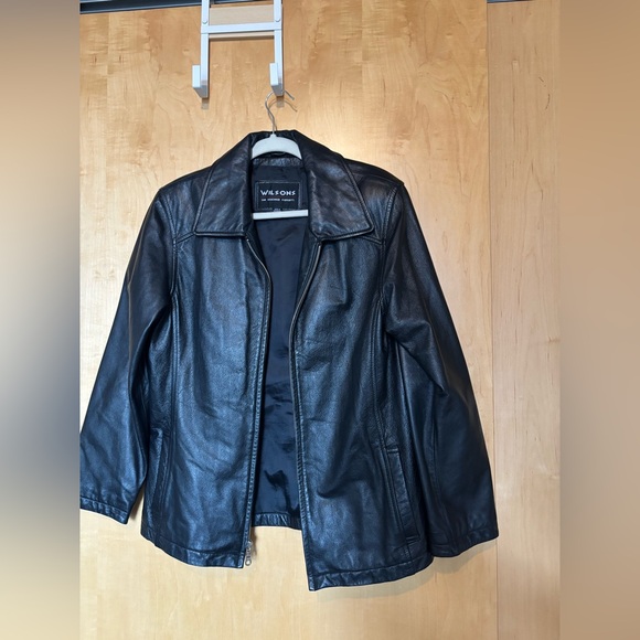 Vintage leather front zip jacket Leather Jackets